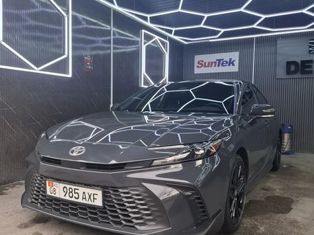 Toyota Camry, 2024 — 照片 2
