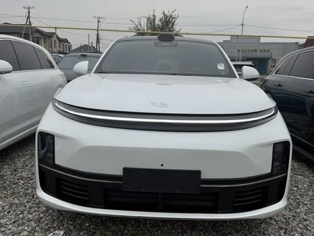 Li Auto (Lixiang) L7, 2023 — 照片 1