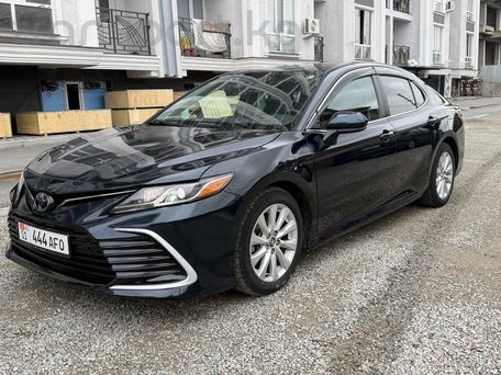 Toyota Camry, 2019 — photo 2