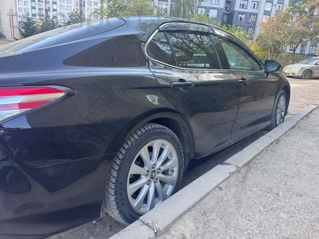 Toyota Camry, 2018 — 照片 6