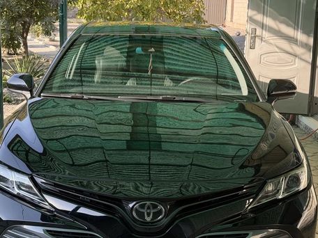 Toyota Camry, 2018 — photo 2