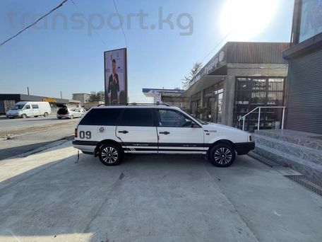 Volkswagen Passat, 1992 — сүрөт 6