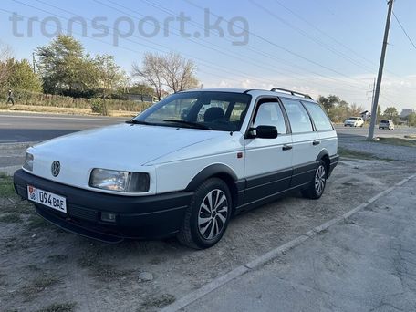 Volkswagen Passat, 1992 — 照片 1