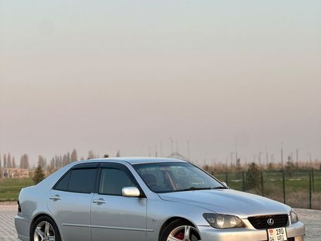 Toyota Altezza, 2001 — photo 1