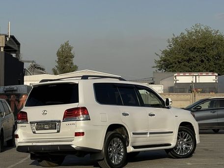 Lexus LX, 2008 — photo 15