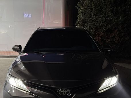 Toyota Camry, 2018 — photo 3