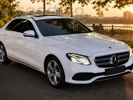 Mercedes-Benz E-Класс, 2017 — photo 2