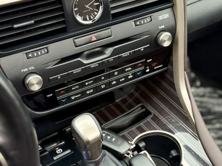 Lexus RX, 2020 — сүрөт 10