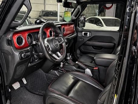 Jeep Wrangler, 2018 — photo 2