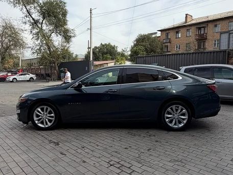 Chevrolet Malibu, 2018 — 照片 4