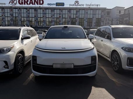 Li Auto (Lixiang) L9, 2025 — photo 8