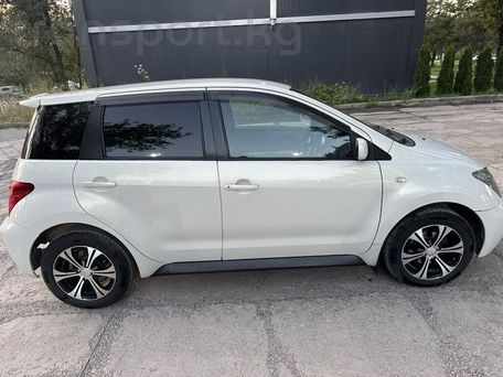 Toyota Ist, 2003 — photo 3