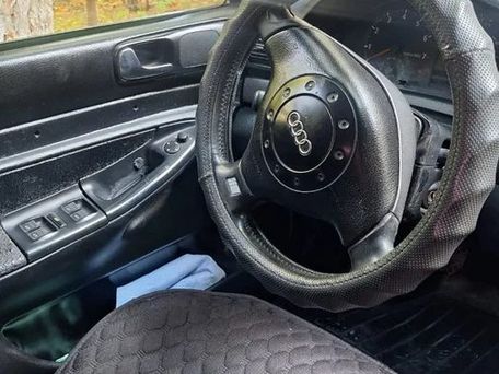 Audi A4, 1996 — photo 8
