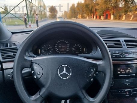Mercedes-Benz E-Класс, 2003 — фото 14
