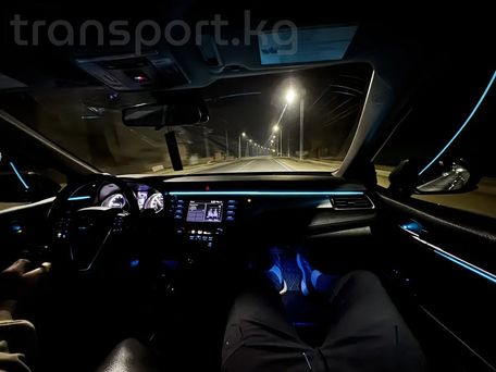 Toyota Camry, 2020 — 照片 5