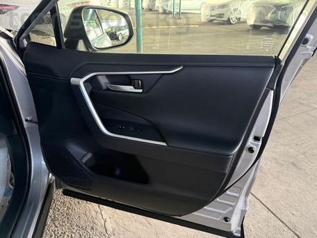 Toyota RAV4, 2021 — 照片 4