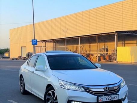 Honda Accord, 2016 — фото 1