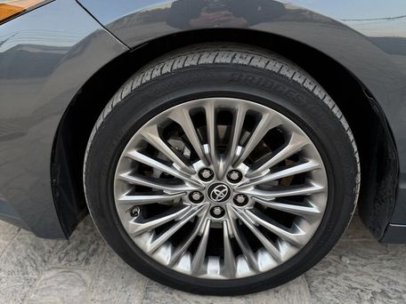 Toyota Avalon, 2019 — фото 10