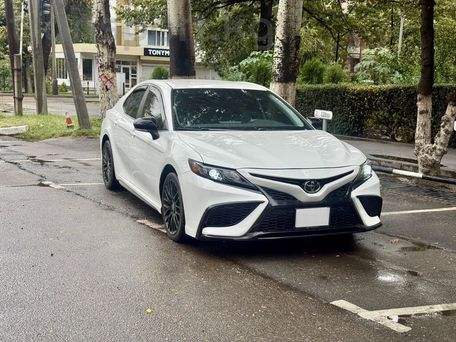 Toyota Camry, 2022