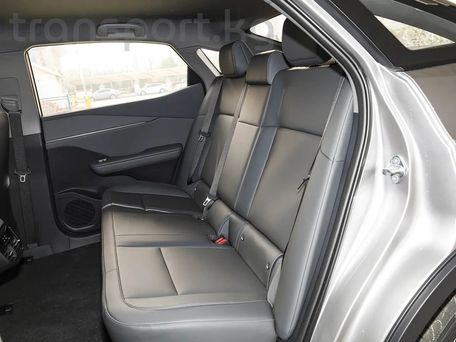Toyota bZ3, 2026 — 照片 8