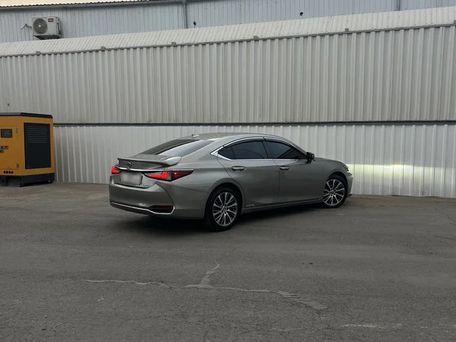 Lexus ES, 2021 — фото 10