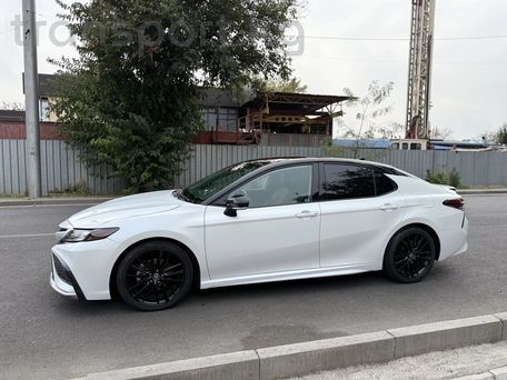 Toyota Camry, 2022 — photo 4