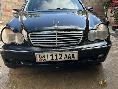 Mercedes-Benz C-Класс, 2002 — 照片 2