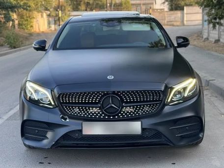Mercedes-Benz E-Класс, 2019 — фото 1