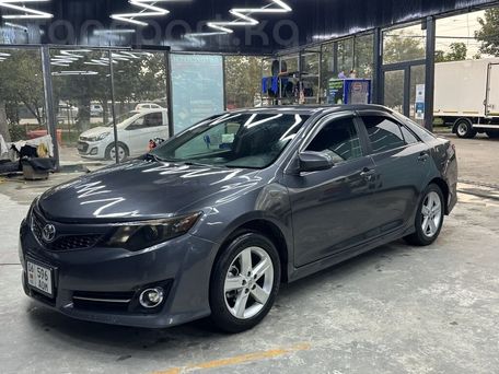 Toyota Camry, 2012 — 照片 1