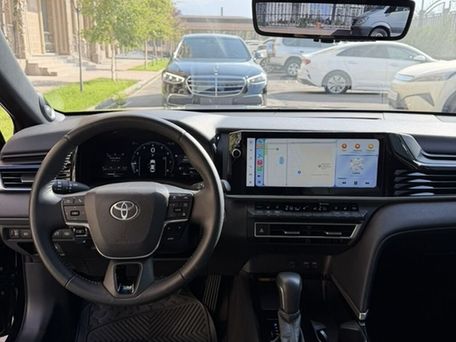 Toyota Camry, 2025 — фото 10
