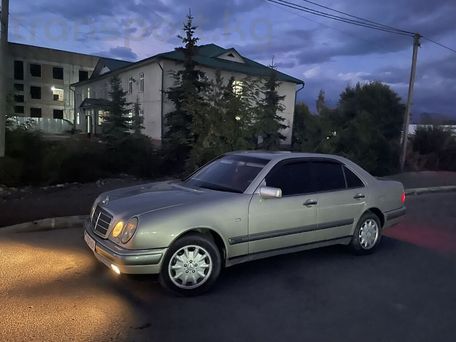 Mercedes-Benz E-Класс, 1996 — фото 8