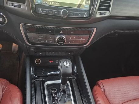 SsangYong Rexton, 2020 — photo 12