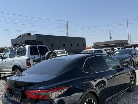 Toyota Camry, 2018 — сүрөт 3