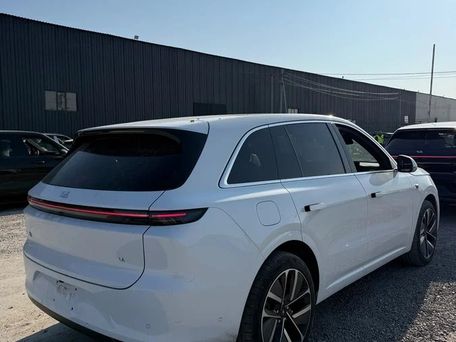Li Auto (Lixiang) L6, 2025 — photo 6