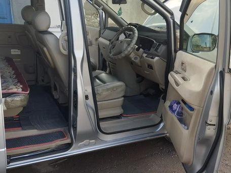Nissan Serena, 2003 — photo 8