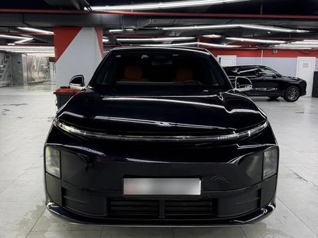Li Auto (Lixiang) L6, 2024 — 照片 1