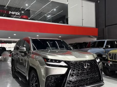 Lexus LX, 2022 — photo 1