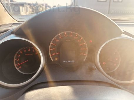 Honda Jazz, 2009 — photo 11