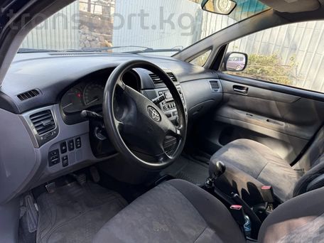Toyota Avensis Verso, 2003 — сүрөт 5