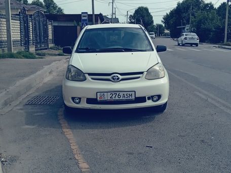 Toyota Echo, 2001 — сүрөт 3