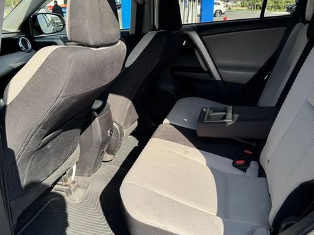 Toyota RAV4, 2017 — photo 9
