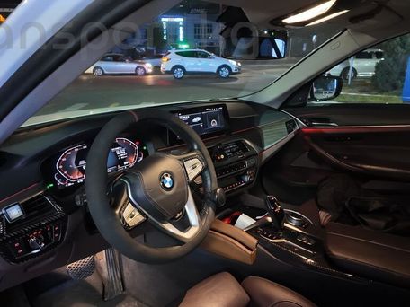 BMW 5 Series, 2020 — photo 8