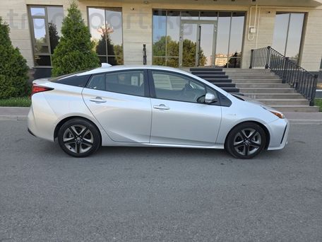 Toyota Prius, 2019 — 照片 7