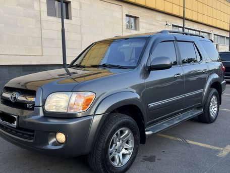 Toyota Sequoia, 2005 — photo 5