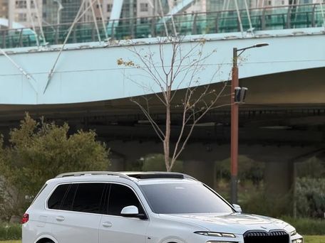 BMW X7, 2023 — photo 3