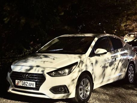 Hyundai Solaris, 2017 — photo 1