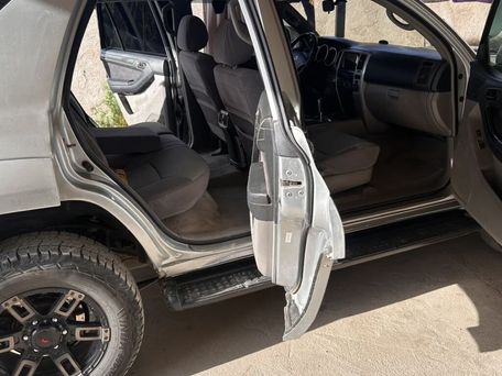 Toyota 4Runner, 2004 — photo 9