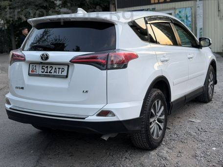 Toyota RAV4, 2018 — 照片 3