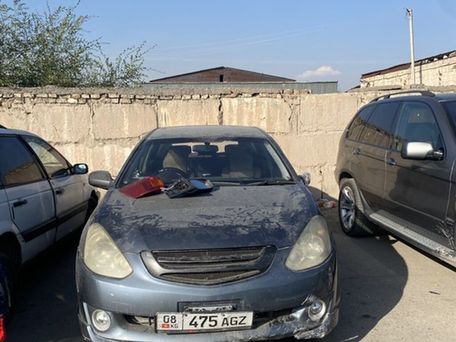 Toyota Caldina, 2003 — 照片 1
