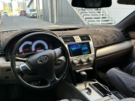 Toyota Camry, 2010 — сүрөт 4